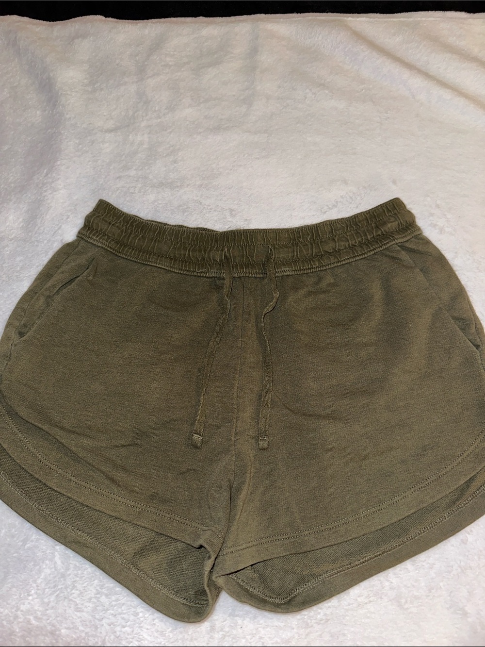 Woman’s H&M Olive Green Drawstring Shorts